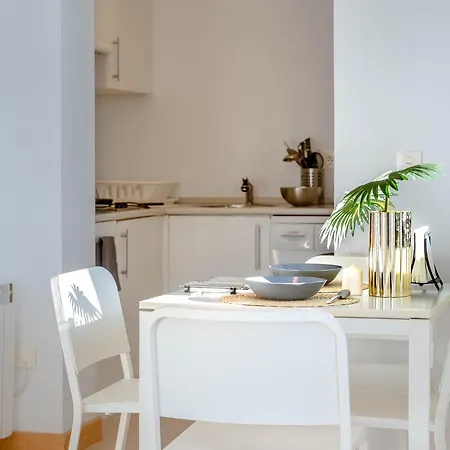 Naredo Appartement *
