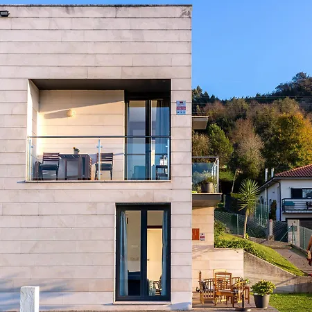 Appartement Naredo *